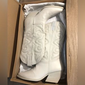 COPY - Steve Madden western boots